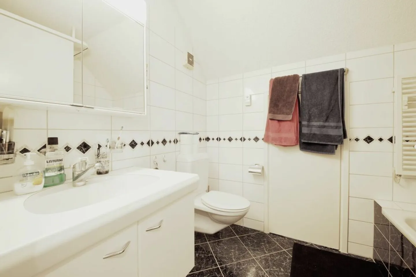 Charmante Dachwohnung in Andelfingen - Foto 4 von 9