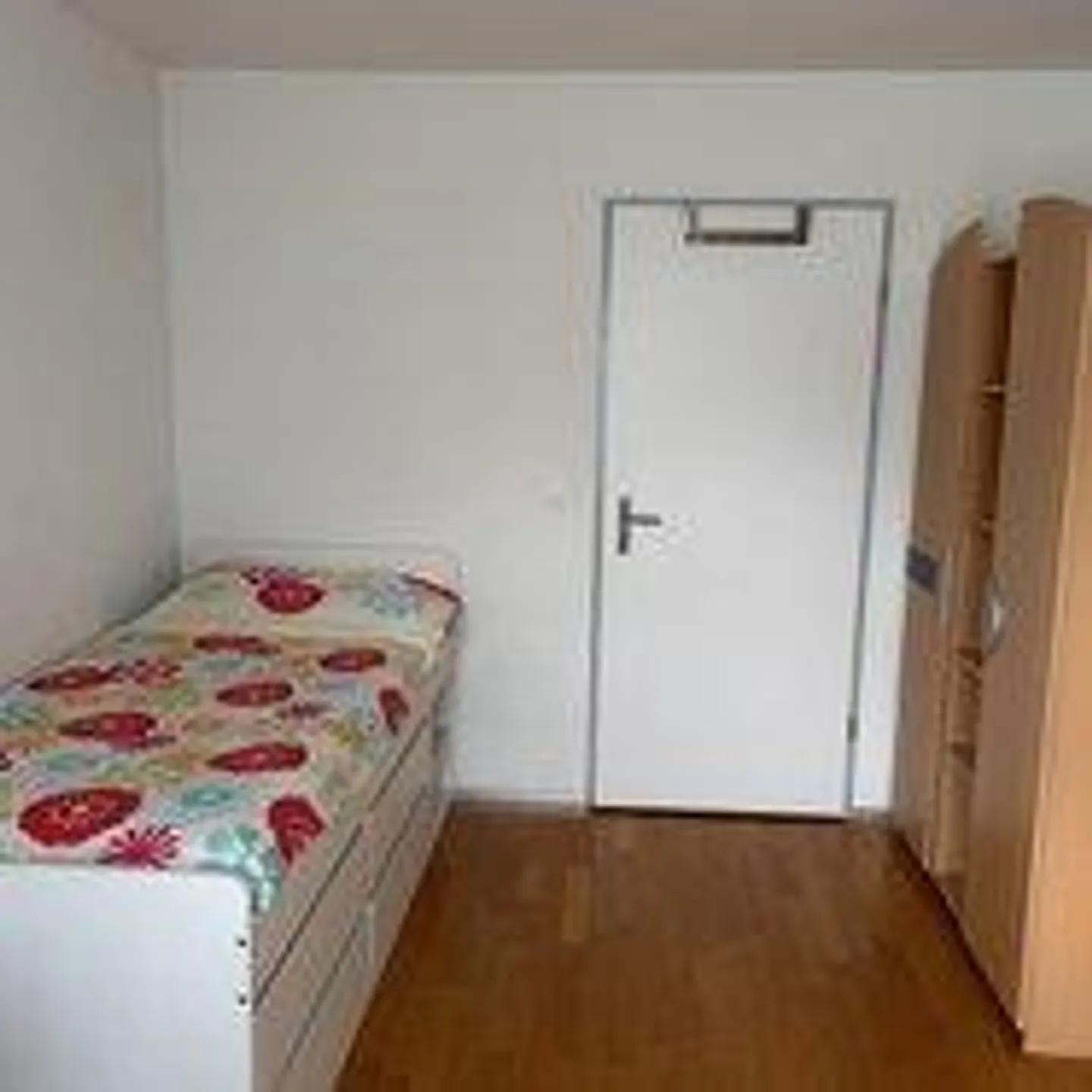 Gemütliches Zimmer in Ruhiger Wohnung - Foto 2 von 7