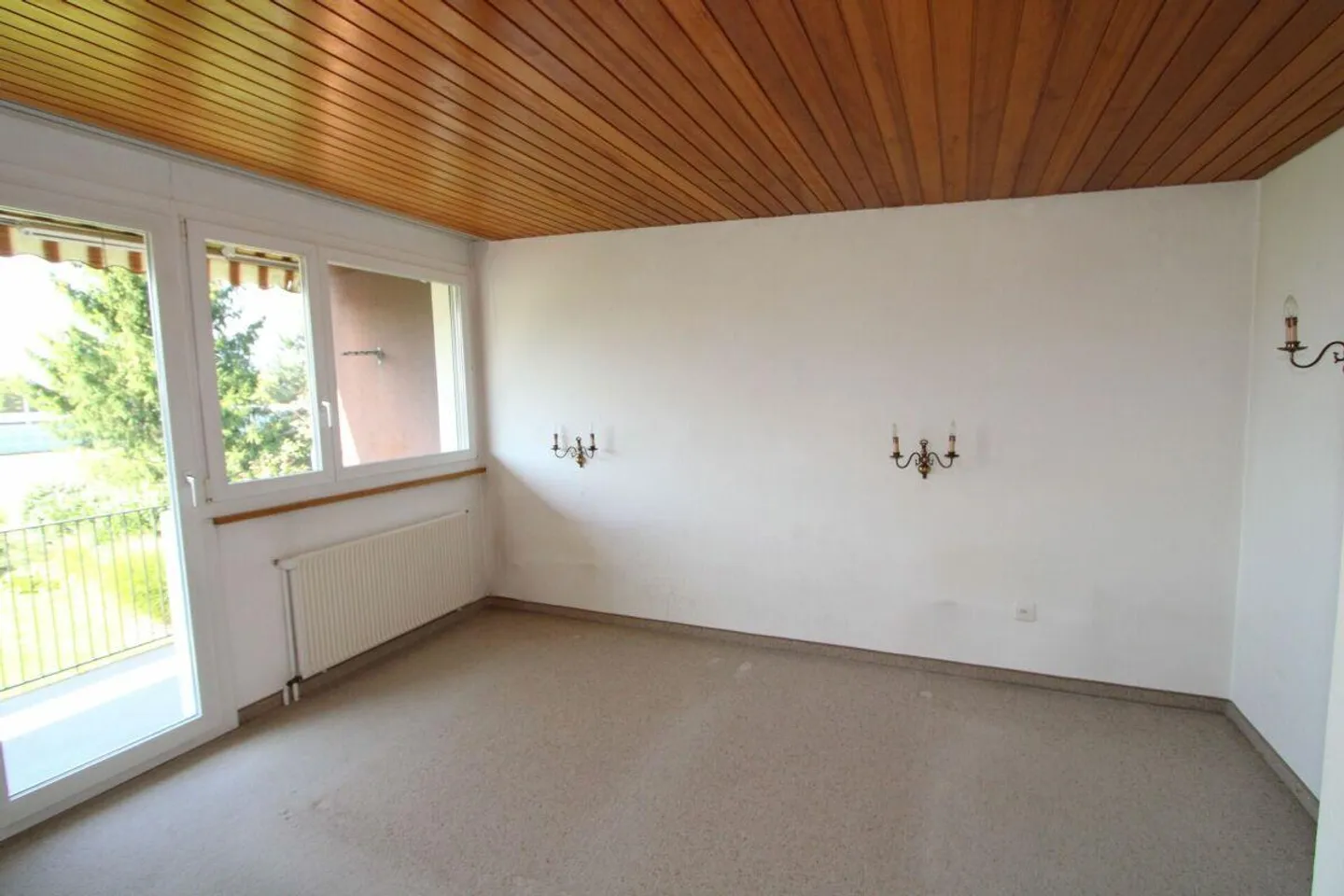 Schmuckes einseitig angebautes Einfamilienhaus - Foto 11 von 13