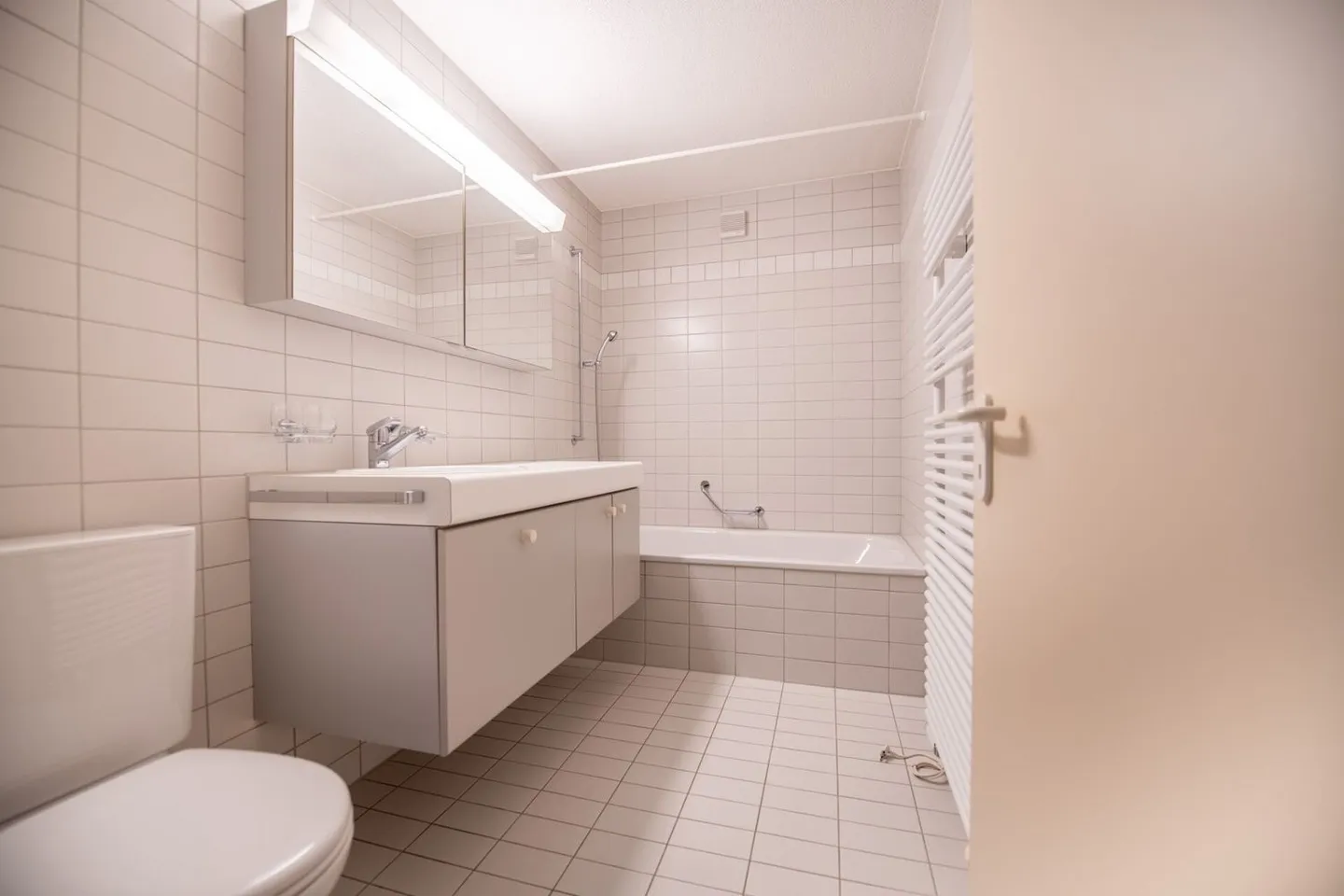 Geräumige 3.5-Zimmer Duplexwohnung mit gemütlicher Terrasse - Photo 5 of 13