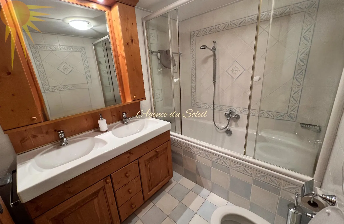 Geräumige außergewöhnliche 5,5-Zimmer-Wohnung im Herzen von Crans! - Foto 31 von 46