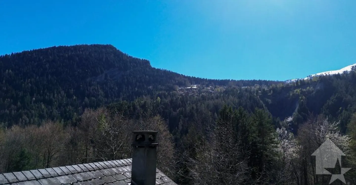 Chalet Charmant avec Jacuzzi - Photo 12 sur 13