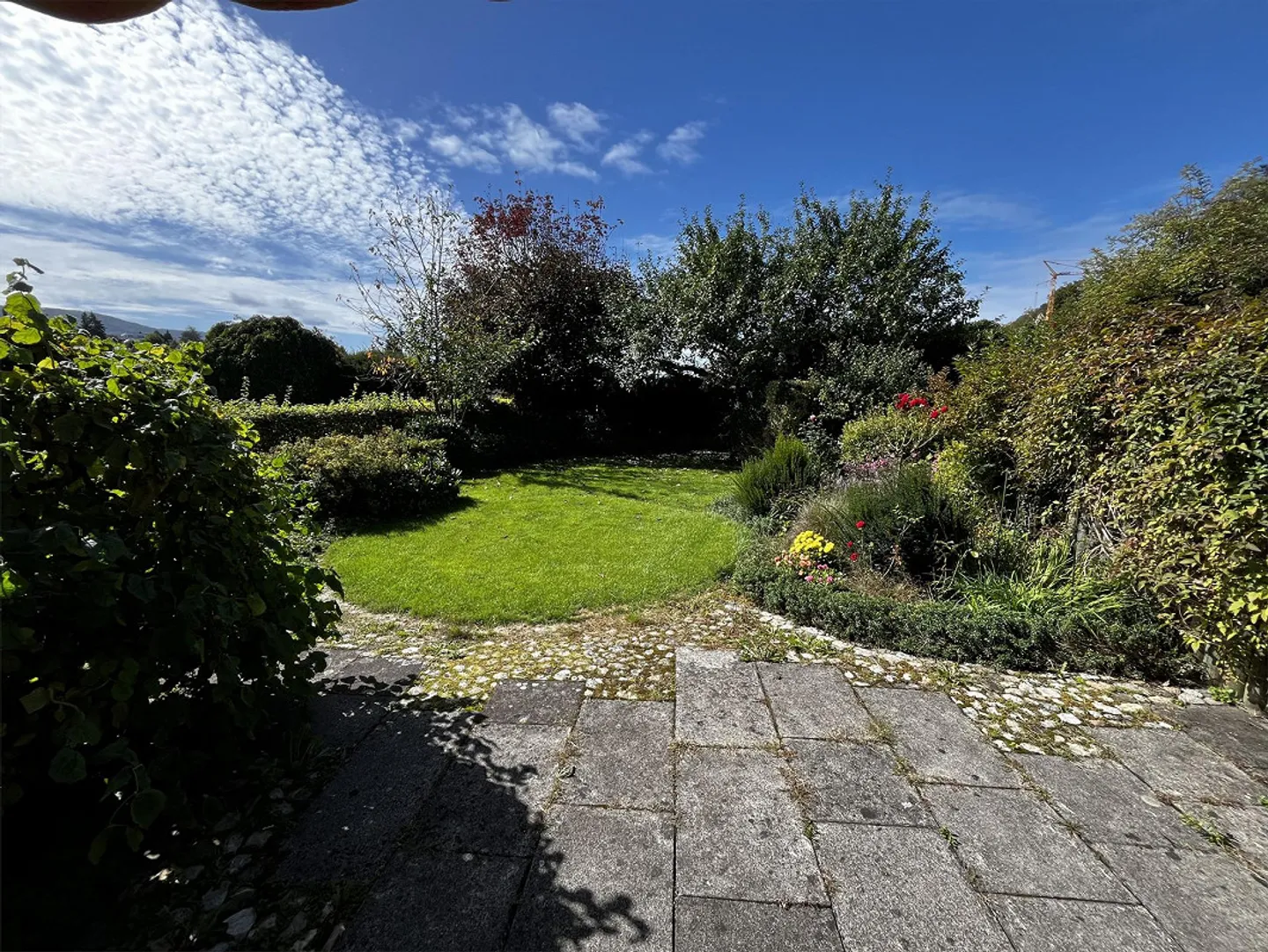 Charmantes Doppelhaus mit Potenzial - Foto 2 von 13