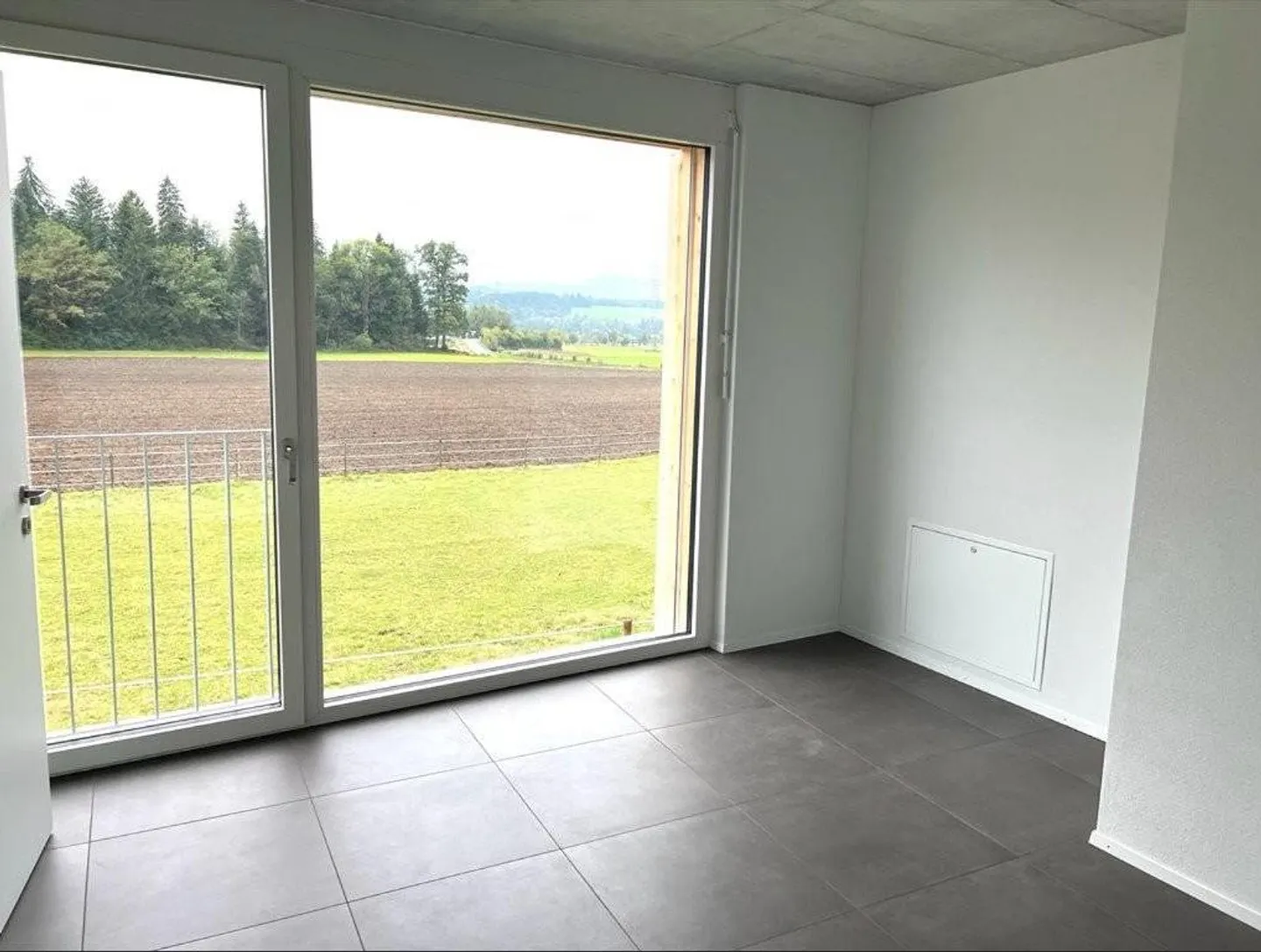 Moderne 3,5-Zimmer-Wohnung - Foto 3 von 6