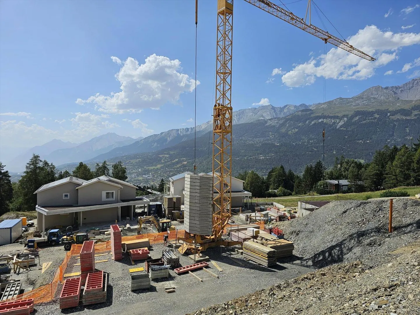 Charmante Wohnung mit Bergblick - Foto 2 von 6