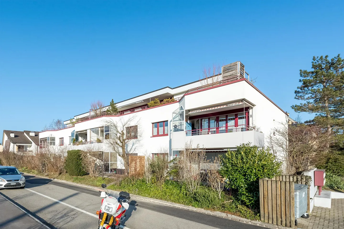 Newly renovated apartment with green views for rent - Photo 1 of 5