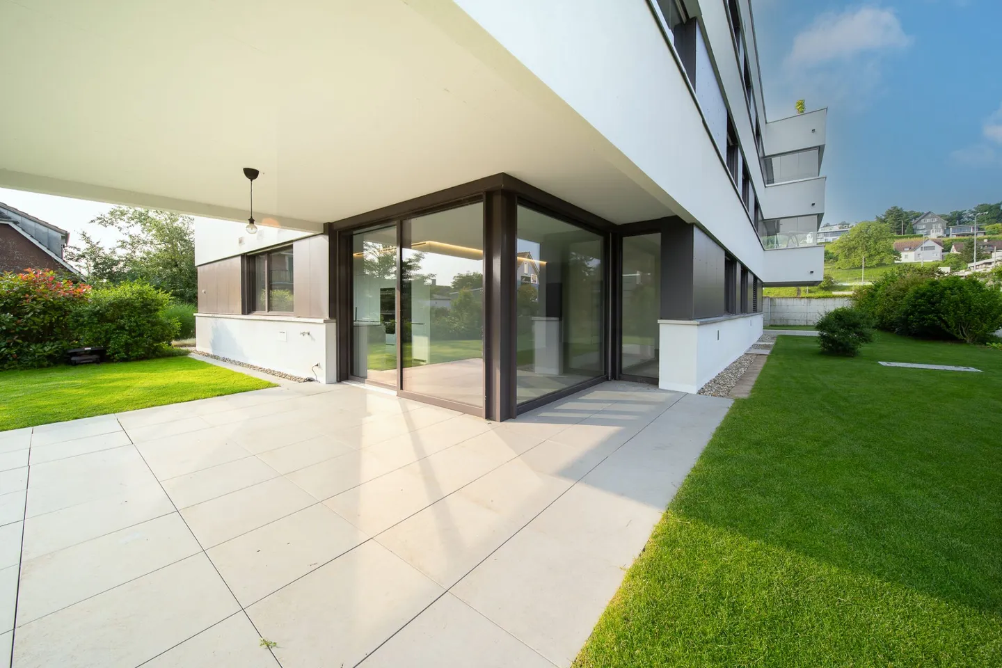 Bijou résidentiel de 4,5 pièces avec paradis de jardin privé - Photo 11 sur 15