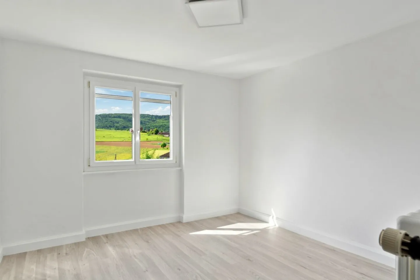 Single house for sale - Photo 8 of 18