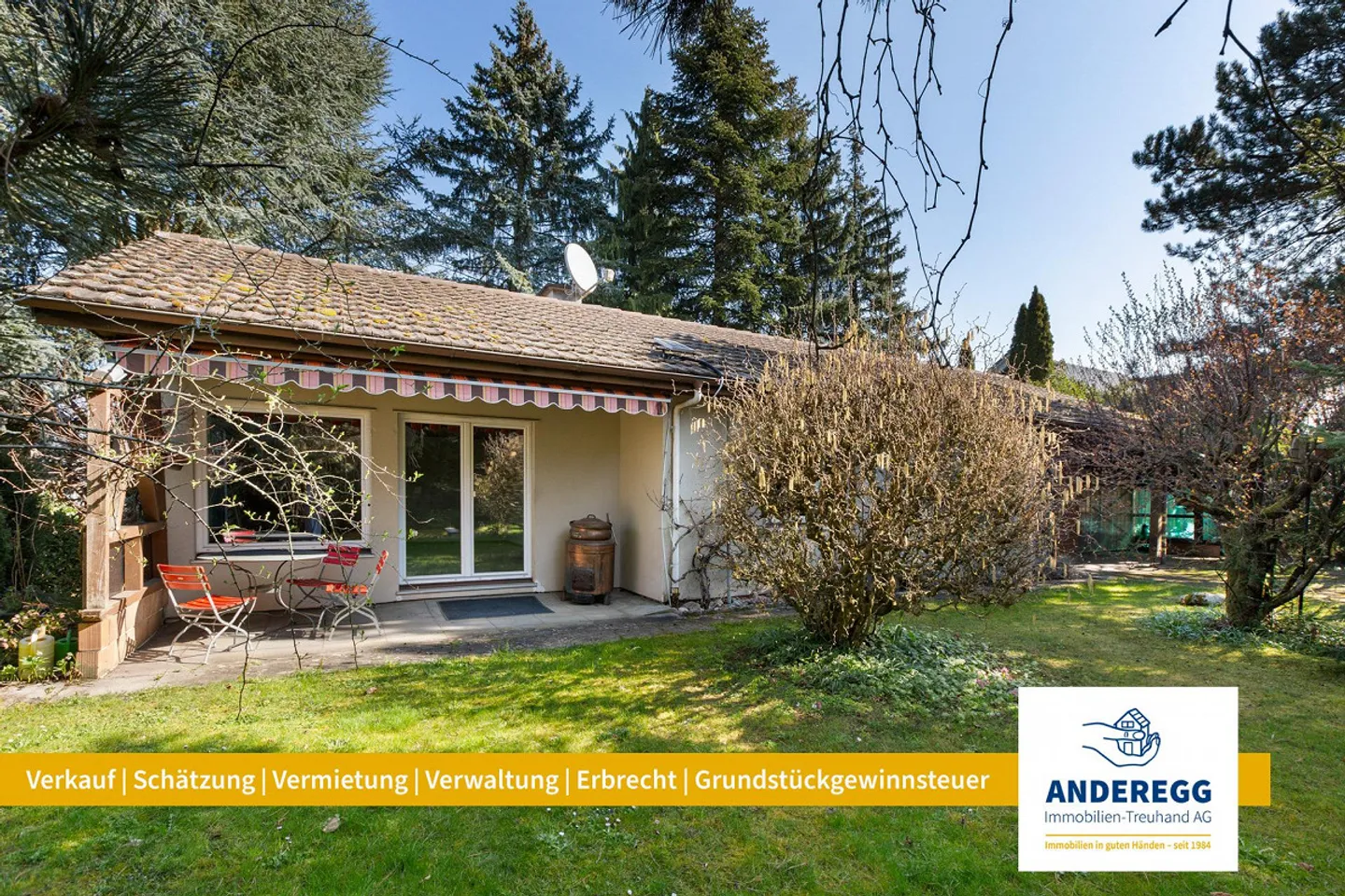 Idyllic Single-Family Home on 889 m2 Plot - Photo 1 of 13