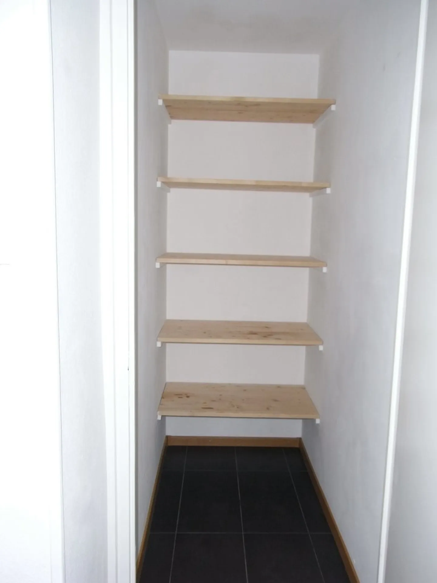 Beautiful 3.5-room apartment in Arêtes - Photo 10 of 11