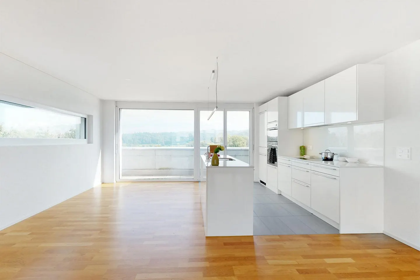Exclusive penthouse apartment with a view seeks new tenant from 01.02... - Photo 4 of 11