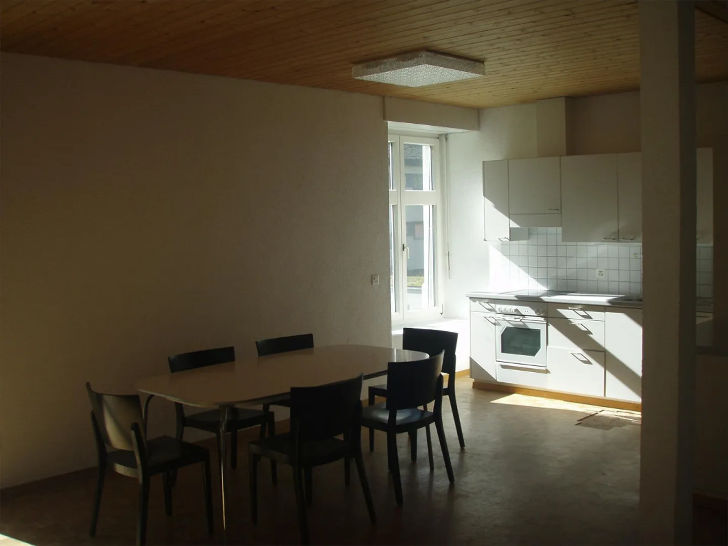 Cozy and affordable 2 1/2 room apartment near the holiday resort Braunwald - Photo 4 of 4