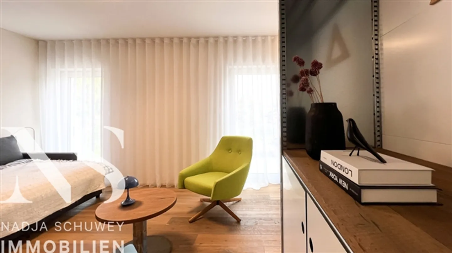 Room for Flexible Use - Photo 4 of 15