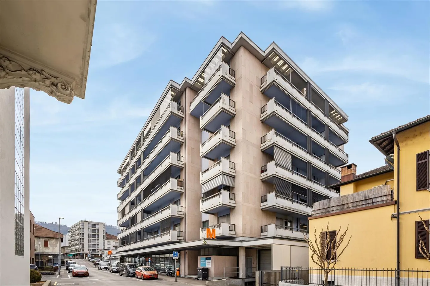 Abitare sul tetto di Chiasso! - Foto 1 di 11