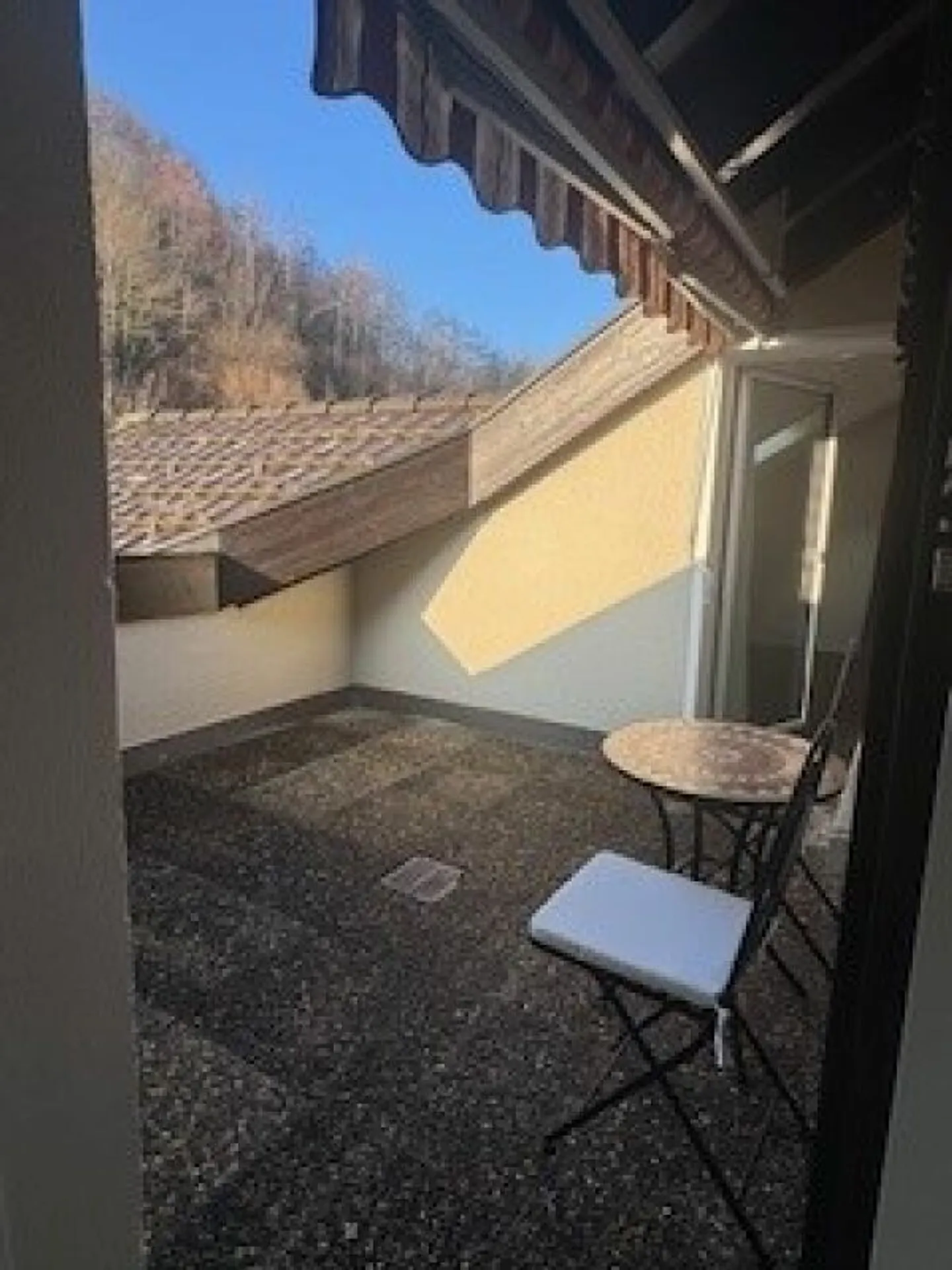 Stylish Loft Apartment with Sauna - Photo 8 of 9