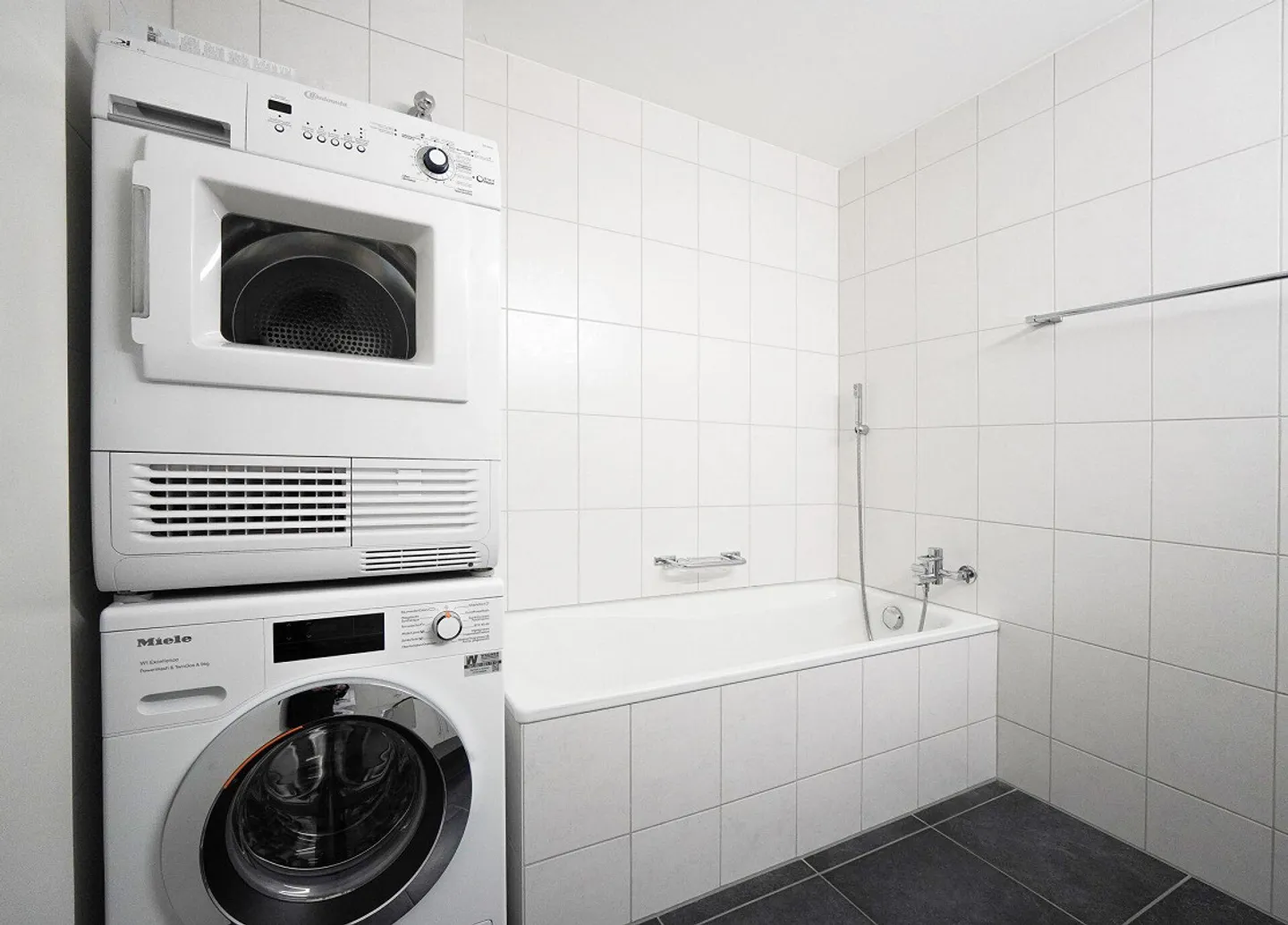 Vivere elegante con vista sul verde - Foto 10 di 10