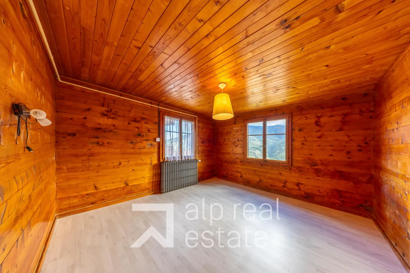 Authentique appartement au coeur du village - Photo 8 sur 17