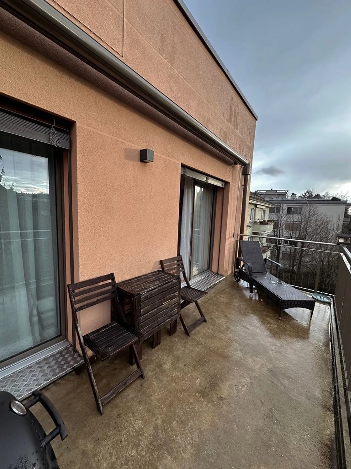 Central Location in Zurich-Oerlikon with Balcony - Photo 2 of 10