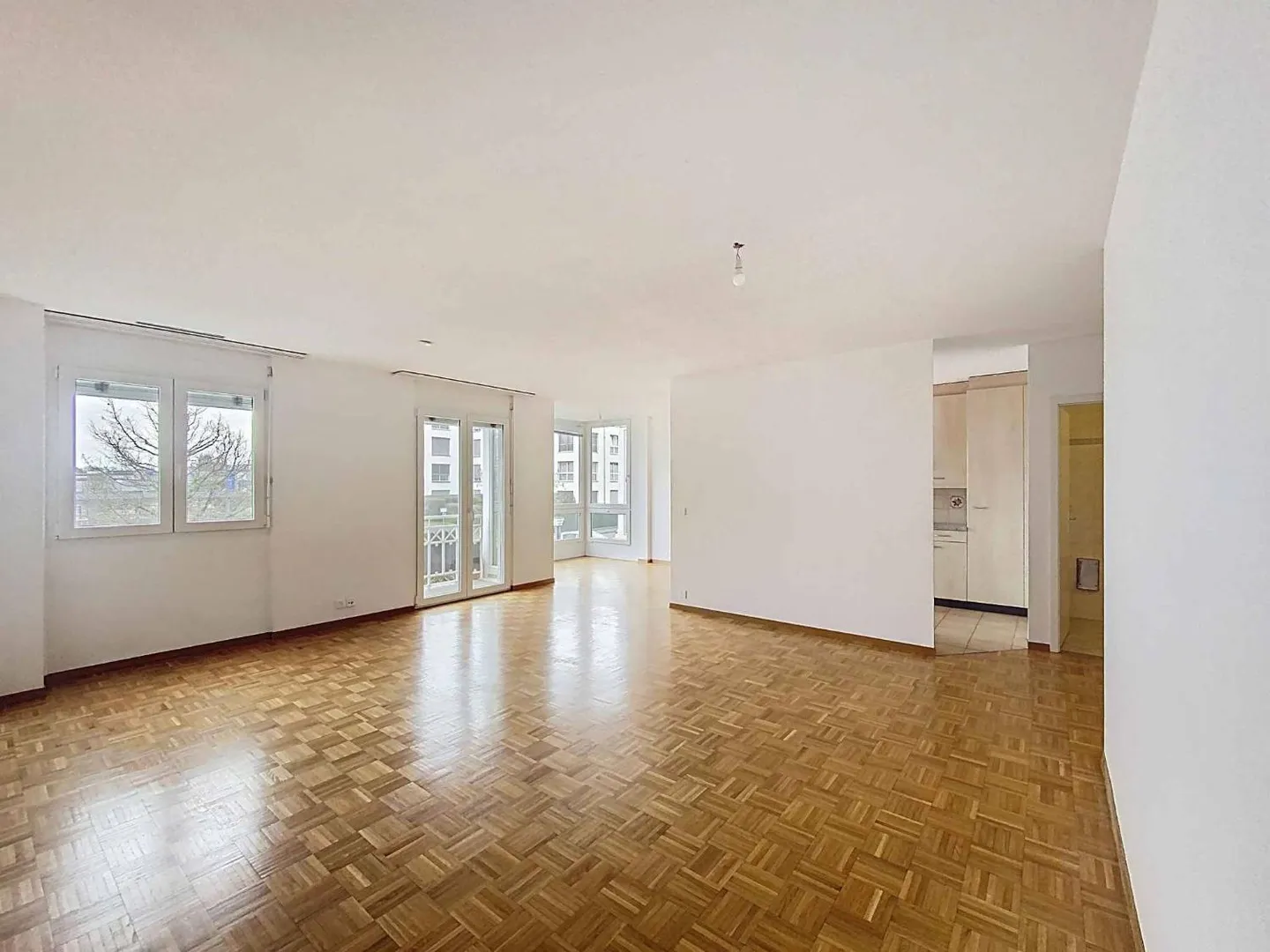 Appartement lumineux 3.5 pièces - Photo 1 sur 4