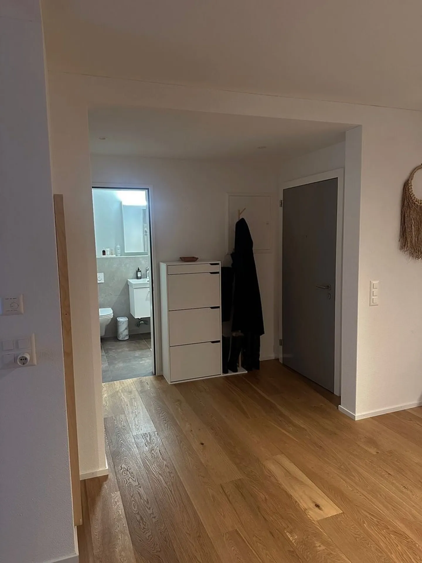 Central Location in Zurich-Oerlikon with Balcony - Photo 6 of 10