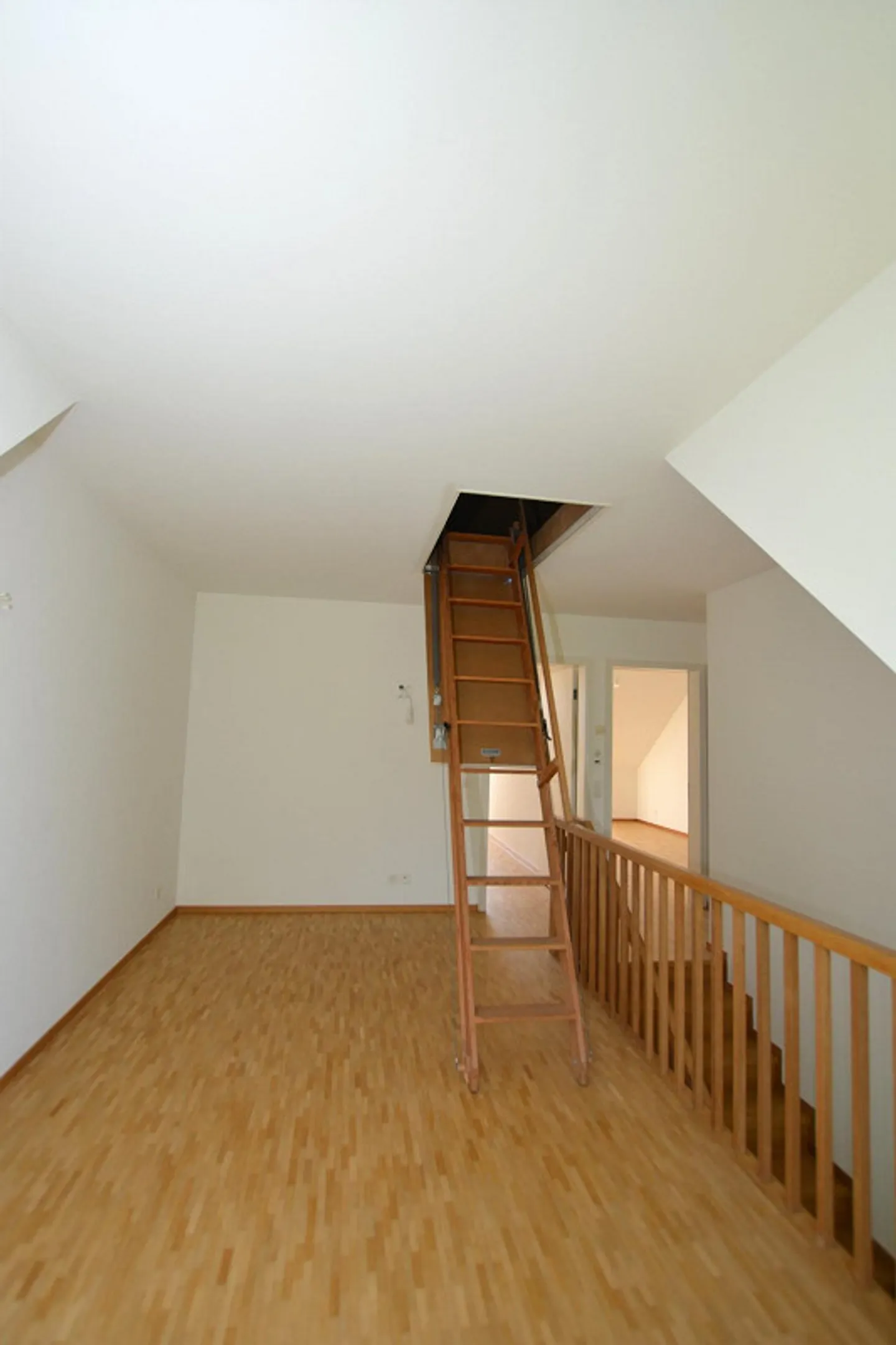 Appartements en duplex de 3,5 pièces - un espace de vie généreux sur deux niveaux... - Photo 7 sur 13