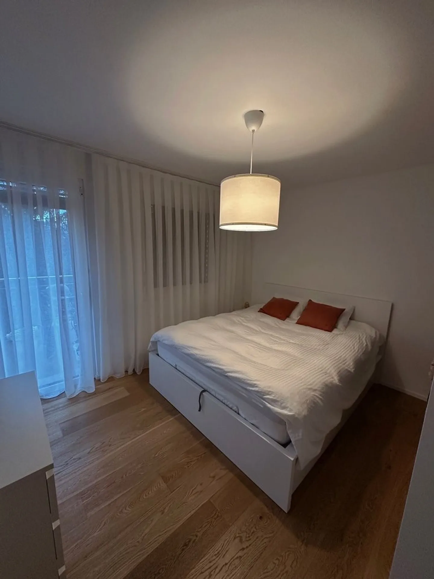 Central Location in Zurich-Oerlikon with Balcony - Photo 8 of 10