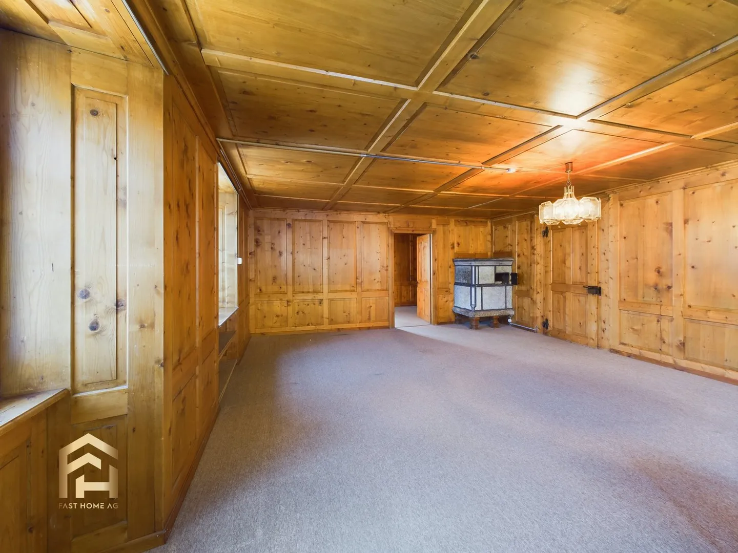 3.5 room apartment with enormous expansion potential in Betten - Photo 2 of 13