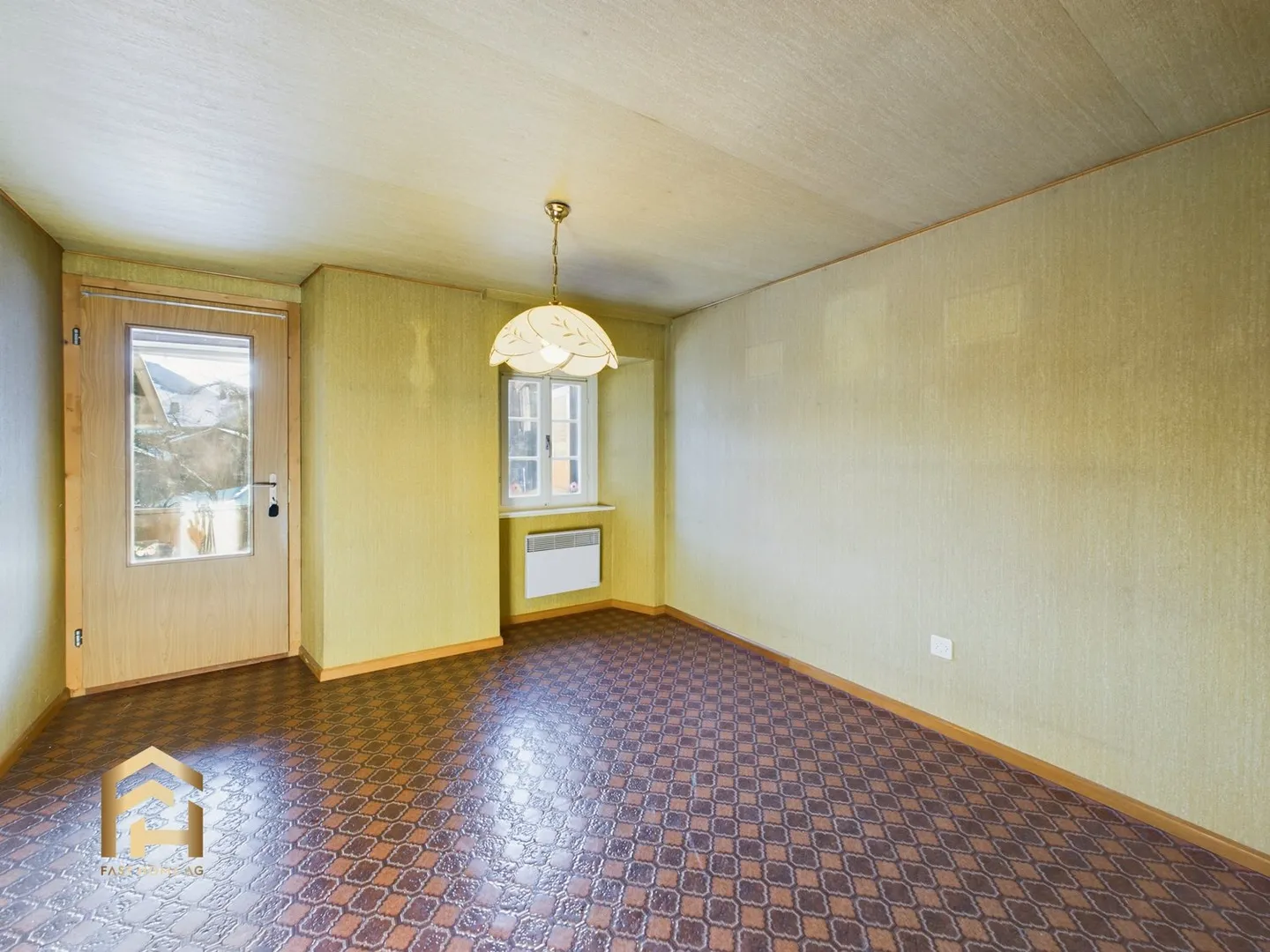 3.5 room apartment with enormous expansion potential in Betten - Photo 9 of 13