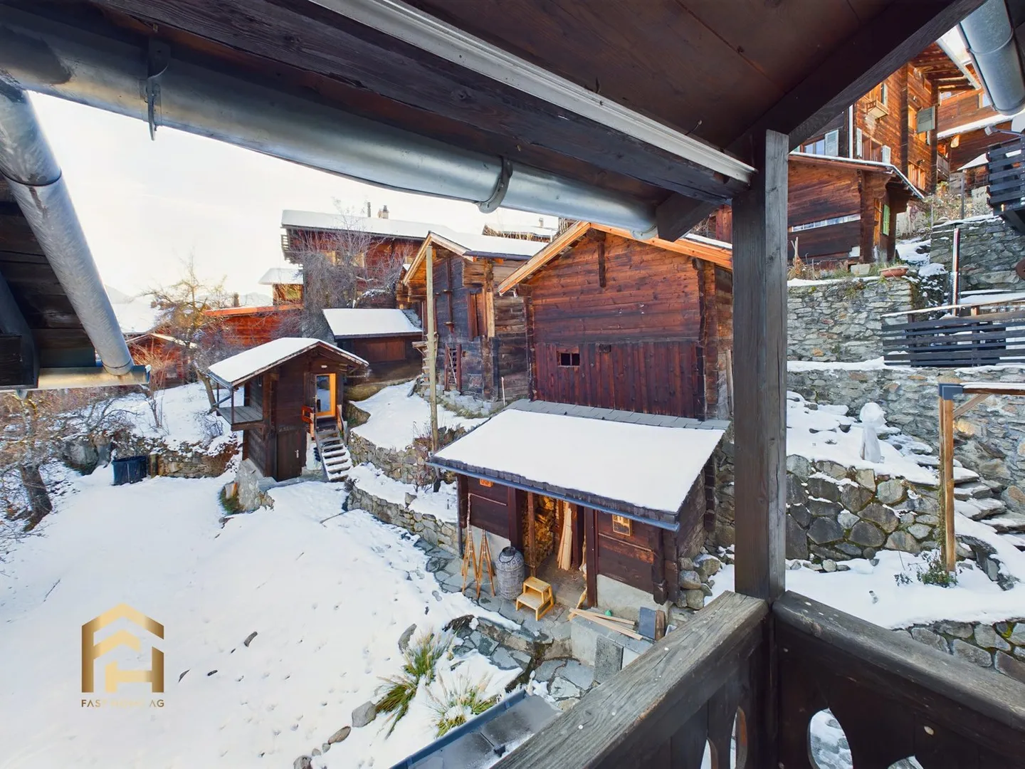 3.5 room apartment with enormous expansion potential in Betten - Photo 11 of 13