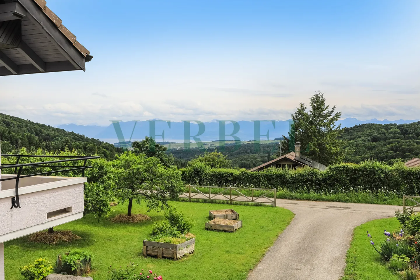 Casa familiare completamente ristrutturata con finiture di alta gamma - Foto 11 di 11