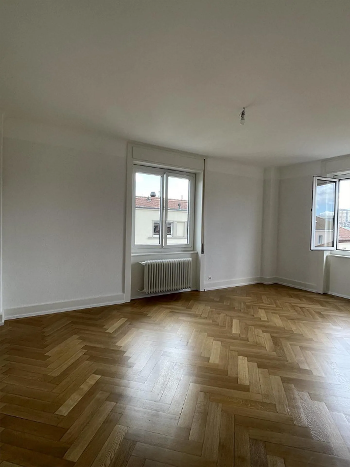 Appartement ancien de 4,5 pièces de rêve - Photo 1 sur 5