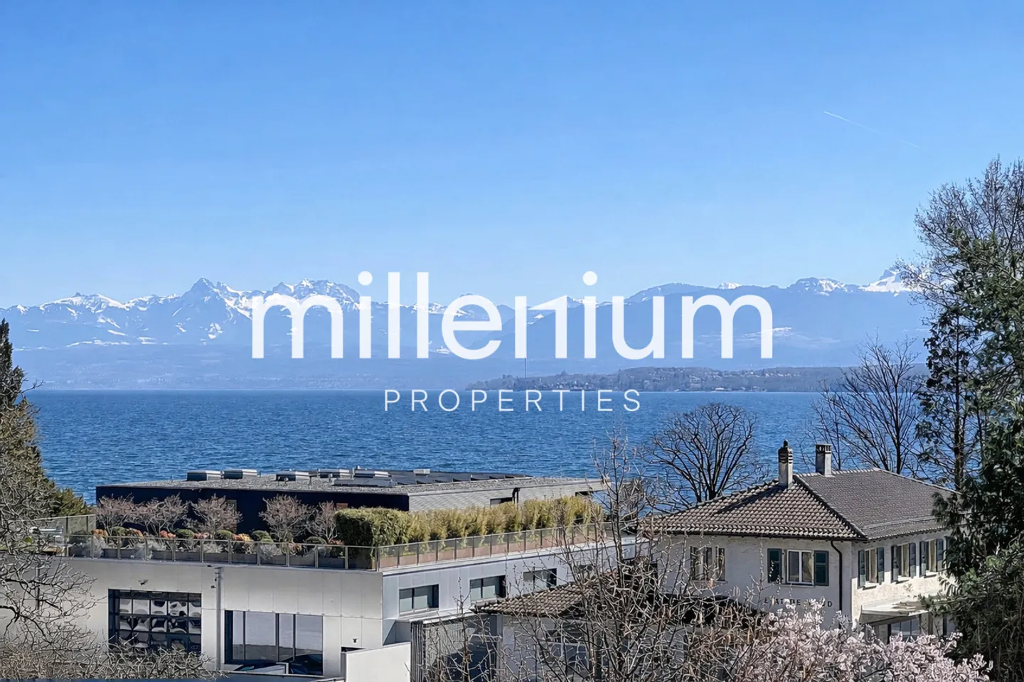 Magnificent duplex with stunning lake view in Nyon - Photo 10 of 10