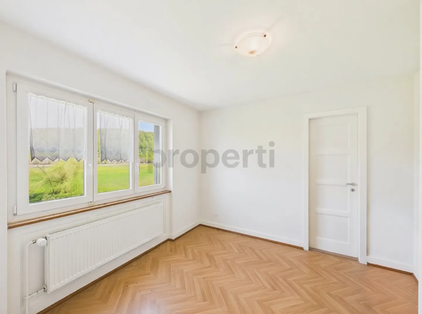 Spacious 6.5-room detached house with cellar and parking, Basse-Allaine - Photo 6 of 10