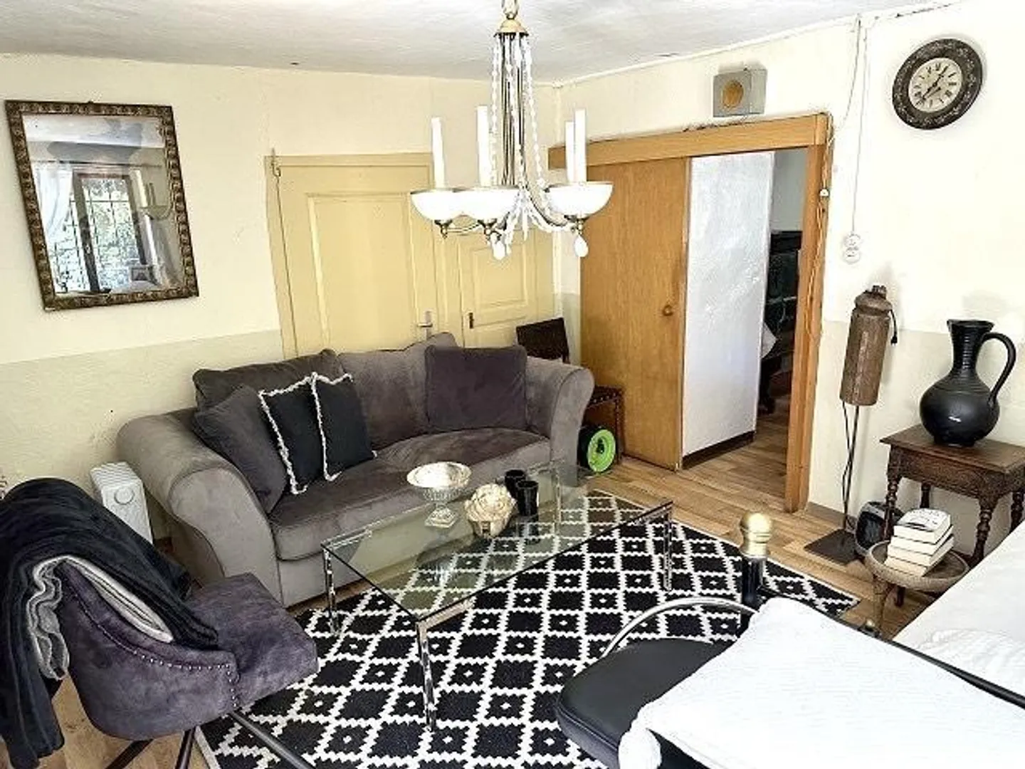 Large property with meadow land in a very sunny, quiet location... - Photo 18 of 63