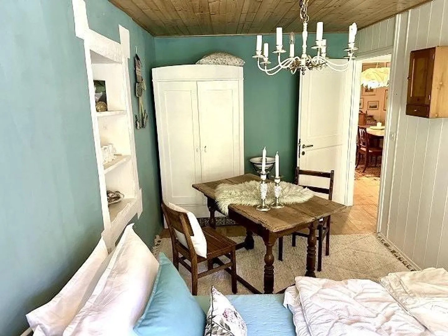 Large property with meadow land in a very sunny, quiet location... - Photo 20 of 63