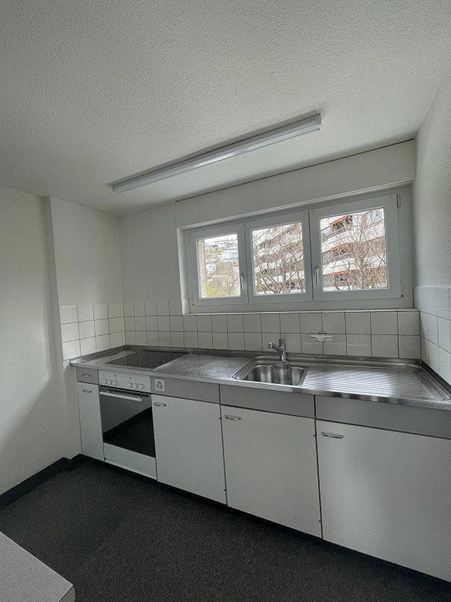 Charmante appartement 4 pièces avec vue sur le lac à Oberägeri - Photo 5 sur 15