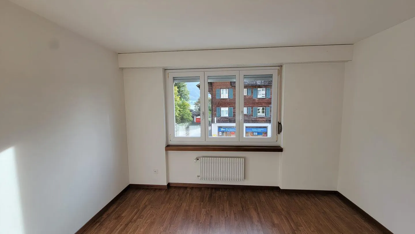 Charmante appartement 4 pièces avec vue sur le lac à Oberägeri - Photo 7 sur 15