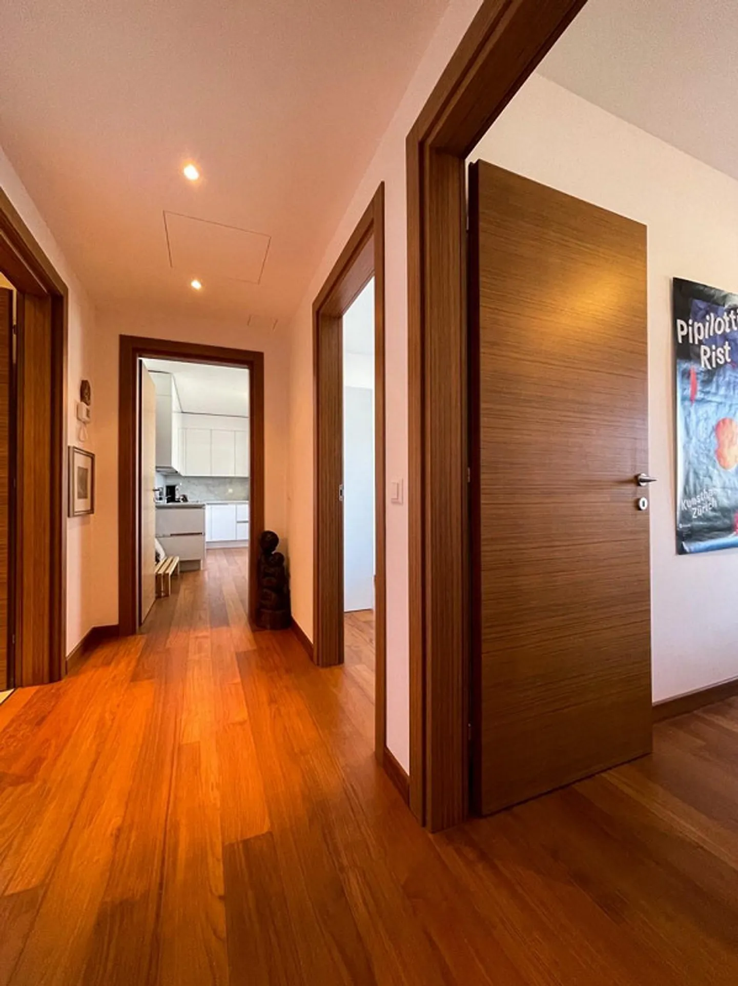 3.5 pièces dans un bâtiment prestigieux - Albonago - Photo 3 sur 15