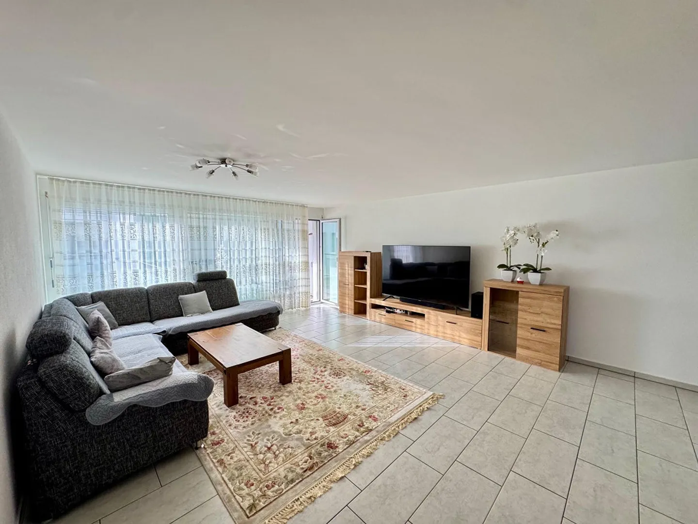 Appartement moderne de 4,5 pièces près du lac à Lachen - incl. 2 places de parking souterrain - Photo 5 sur 14