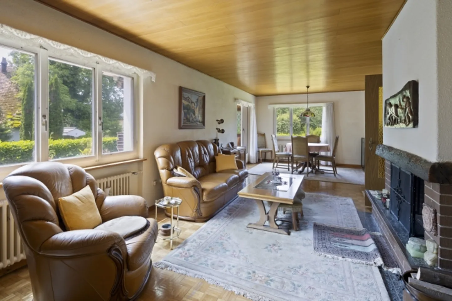 Gioiello segreto con grande giardino in posizione adatta alle famiglie - Foto 3 di 13