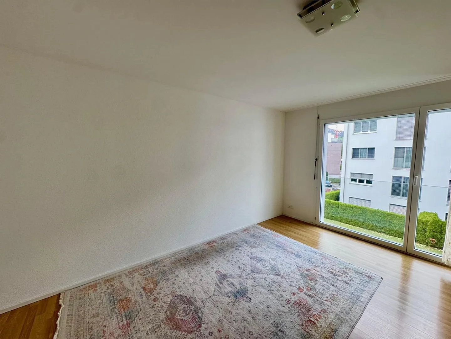 Appartement moderne de 4,5 pièces près du lac à Lachen - incl. 2 places de parking souterrain - Photo 7 sur 14