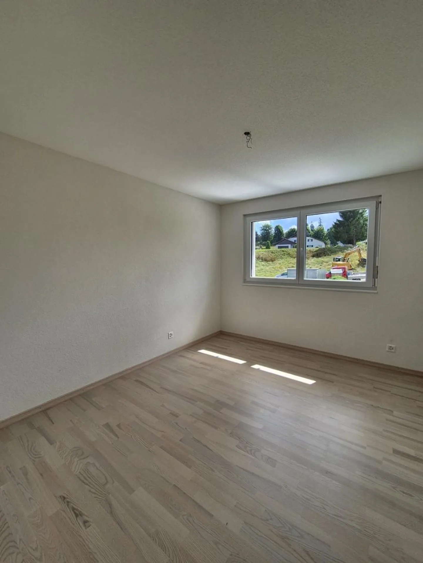 Appartement spacieux 4,5 pièces - Photo 8 sur 11