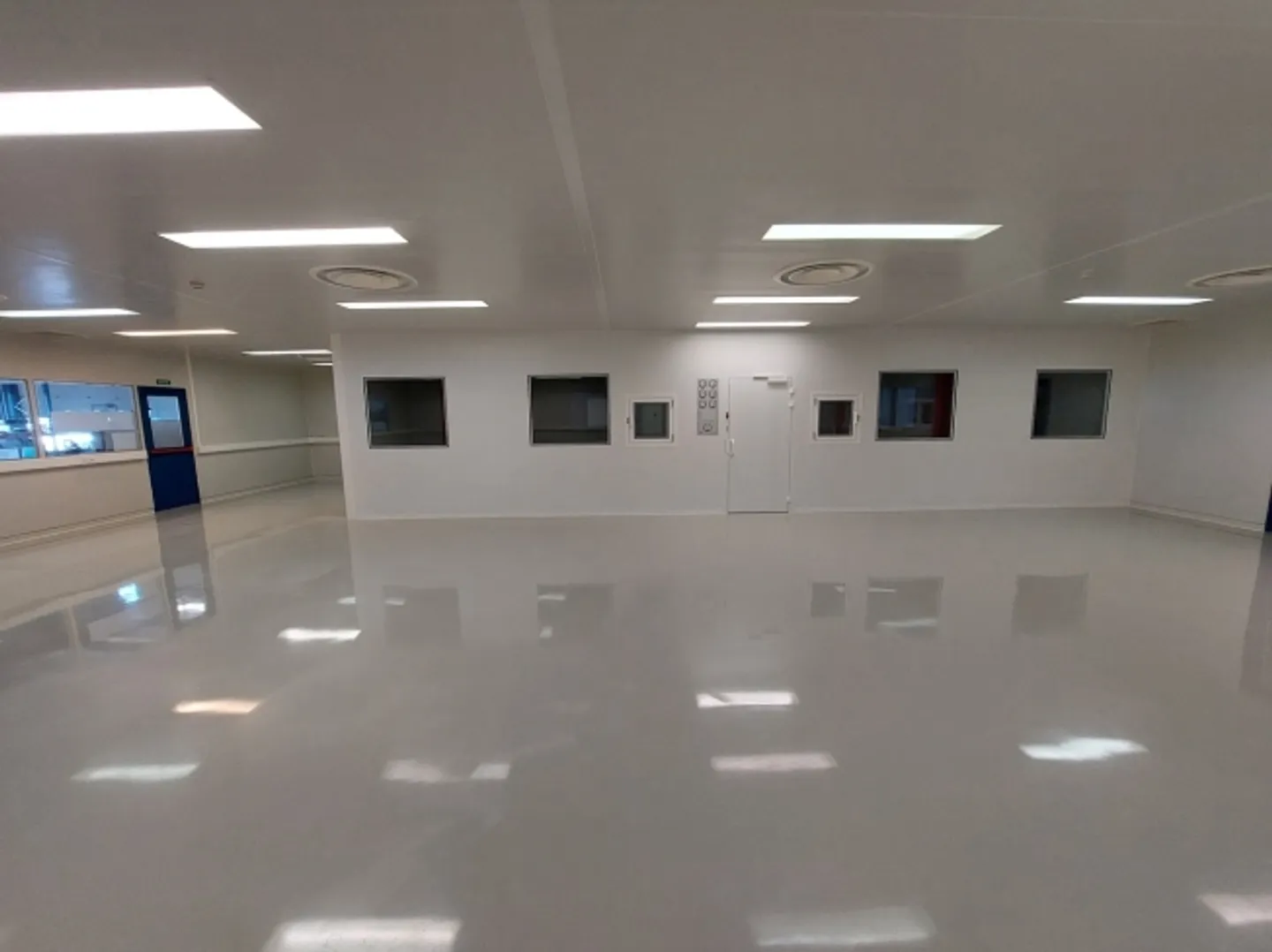 Superficie 350 m2 - Laboratorio/Stanze Pulite - Foto 1 di 6