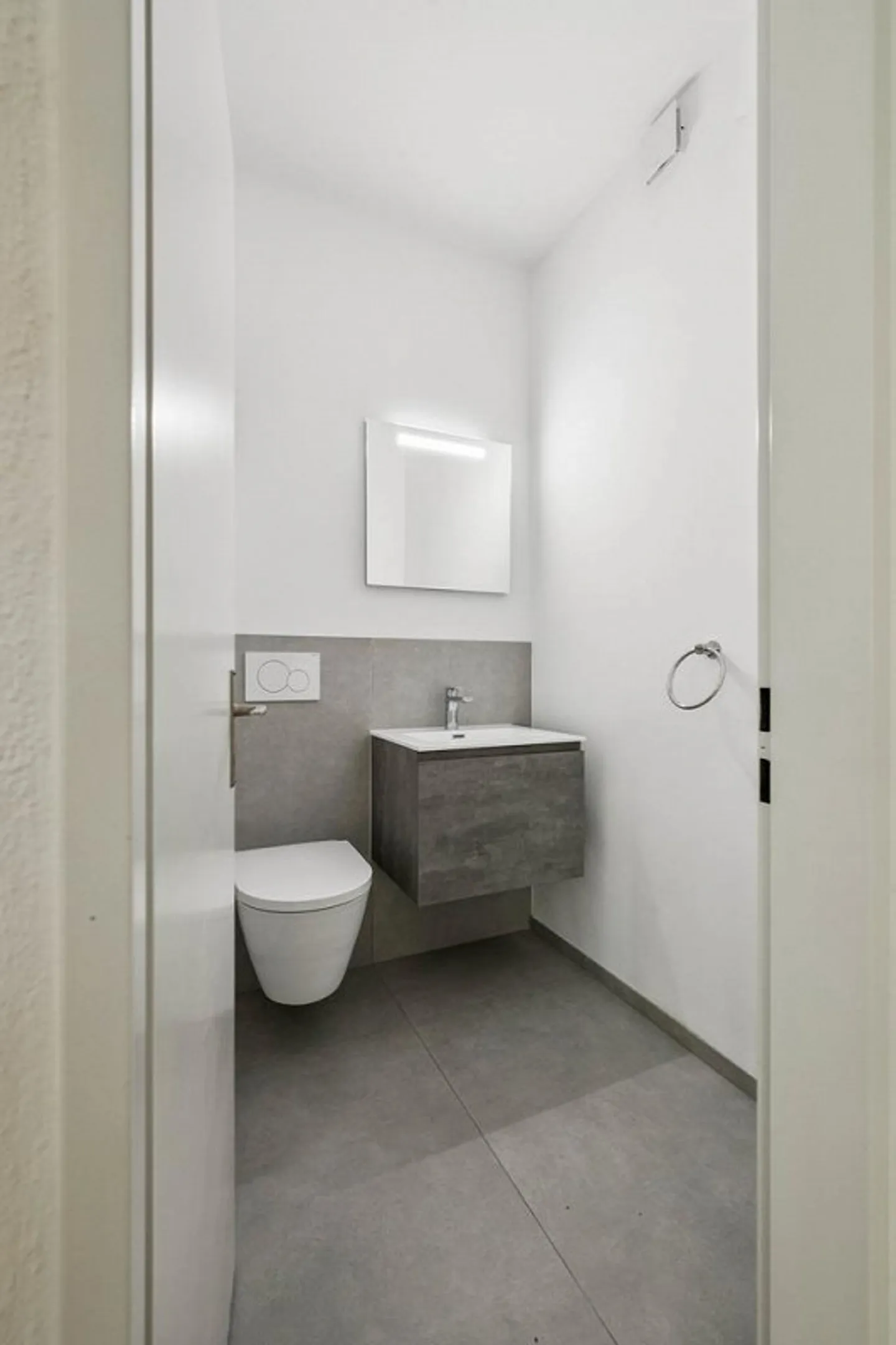 Appartement en duplex de 3,5 pièces récemment rénové de 174m2 - Photo 6 sur 12