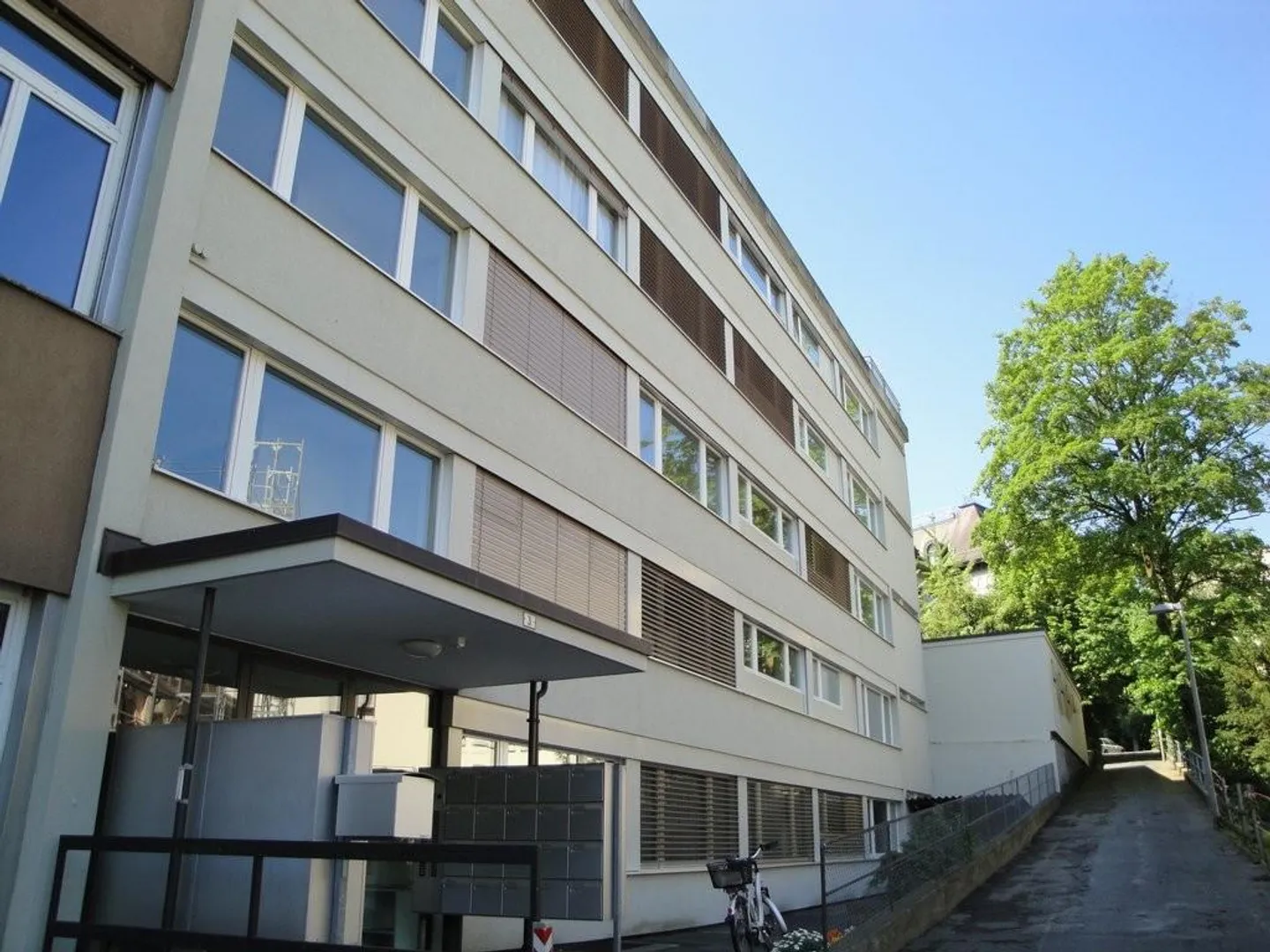 Länggasse / Near University and Train Station - Photo 1 of 5