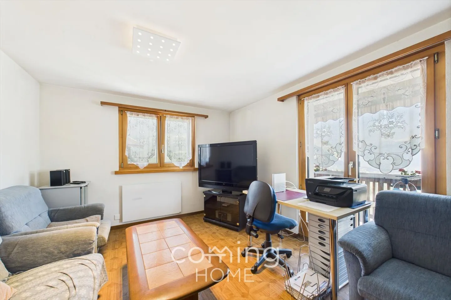 Living above the Rhone Valley: Renovated 3.5-room apartment in Ergisch with panoramic view - Photo 4 of 9