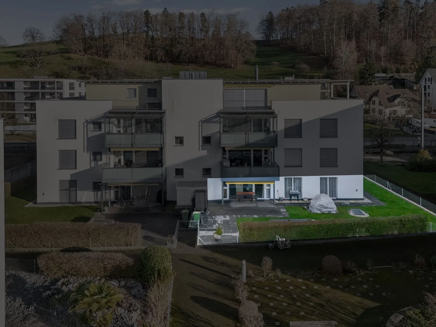 PARADIS DU JARDIN DANS UN EMPLACEMENT CENTRAL ET ENSOLEILLÉ - Photo 9 sur 10