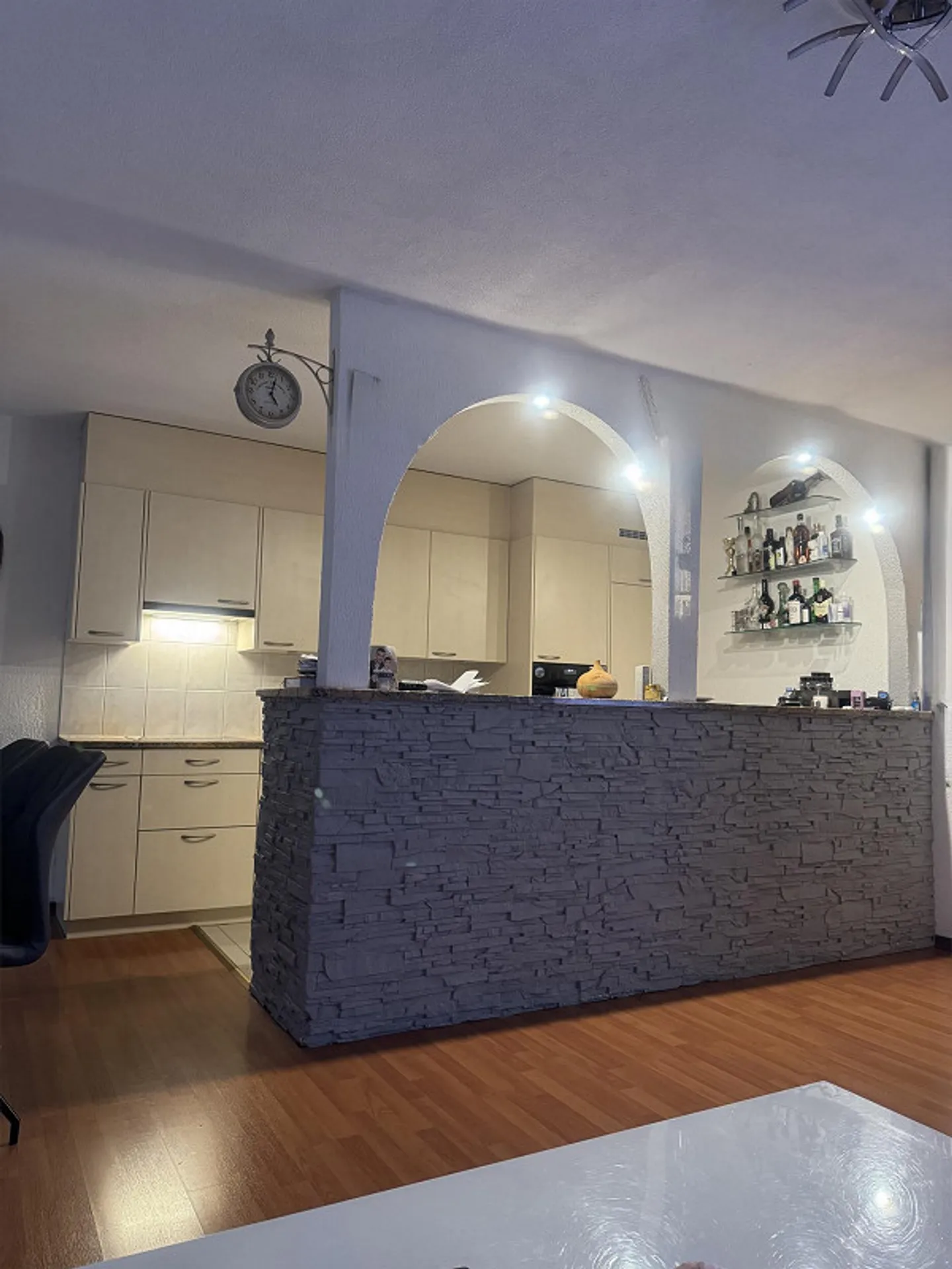 3.5 Room Apartment + Hobby Room for Rent - Photo 2 of 10