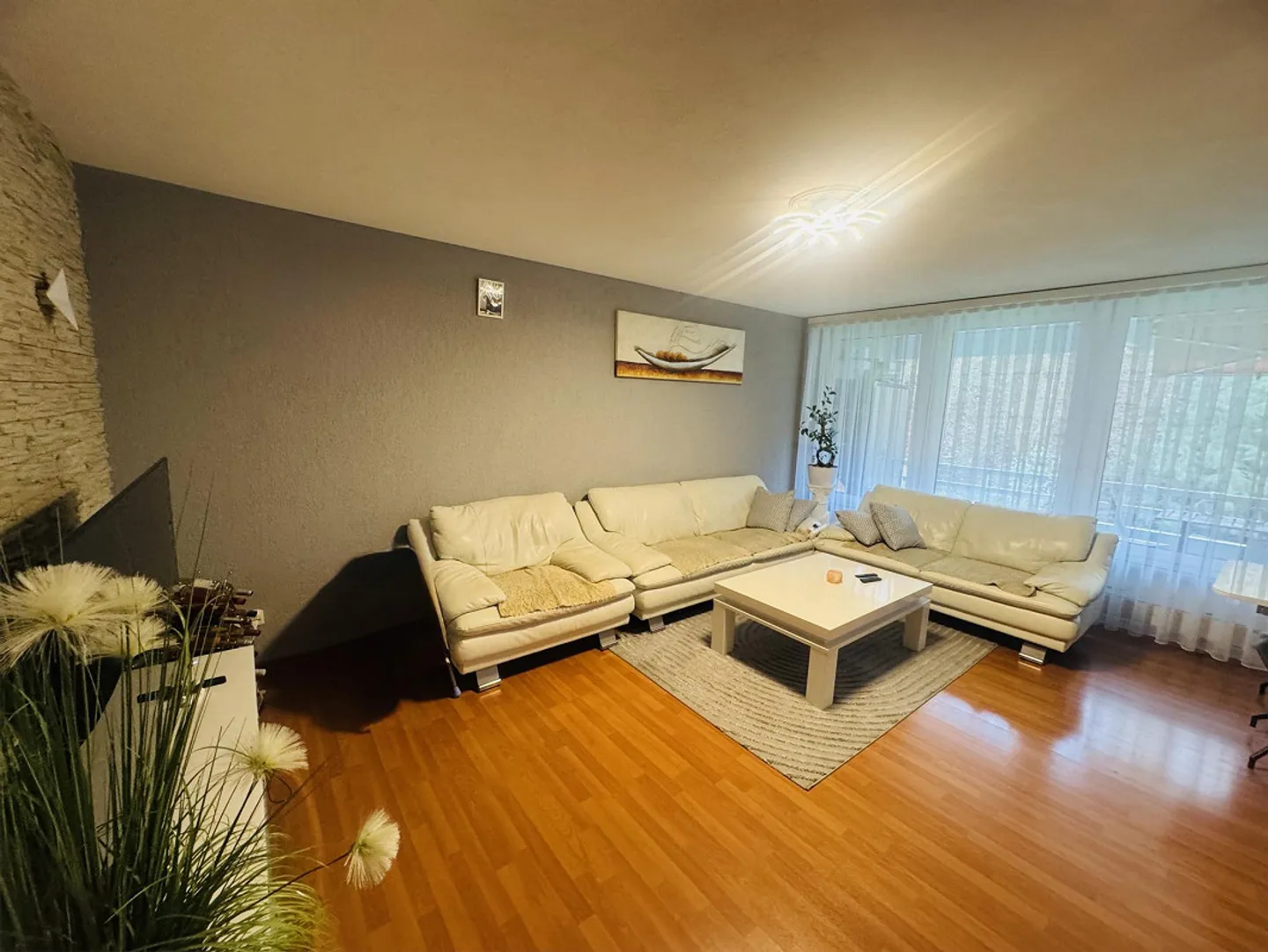 3.5 Room Apartment + Hobby Room for Rent - Photo 4 of 10