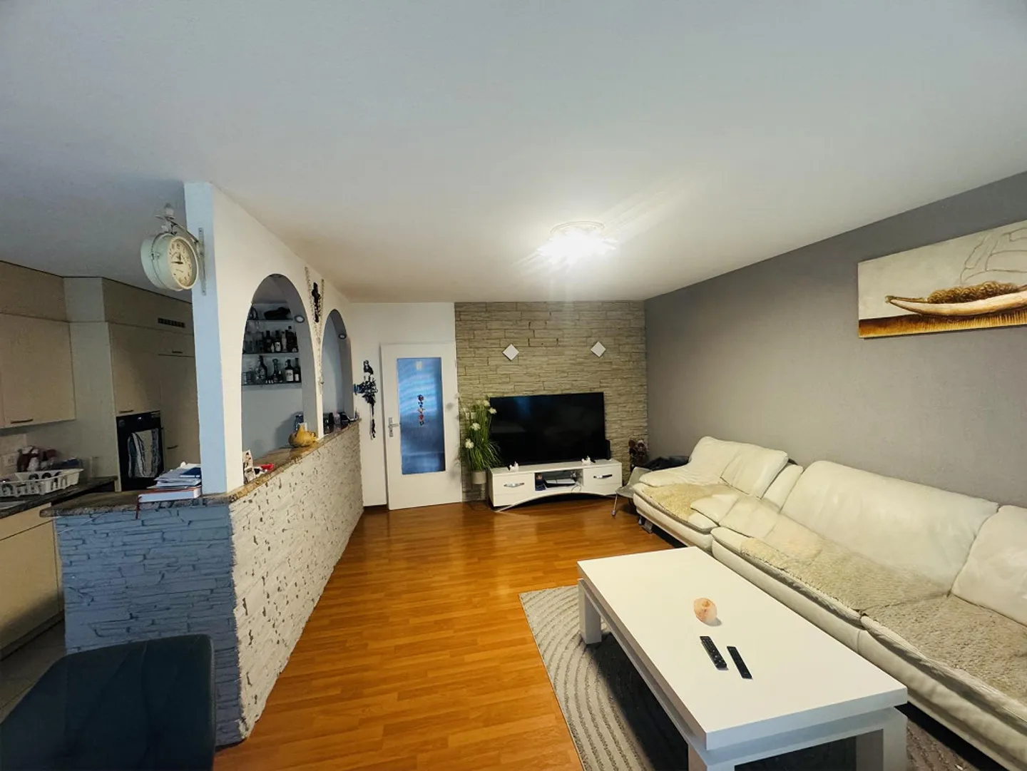 3.5 Room Apartment + Hobby Room for Rent - Photo 5 of 10